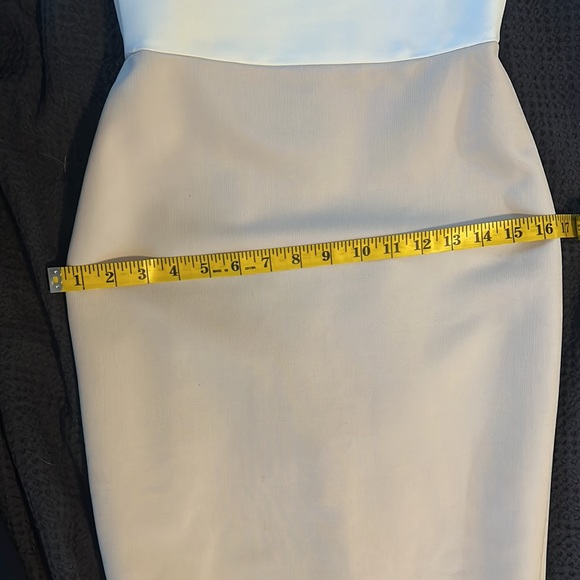 SOLD Victoria Beckham White & Pink Dress - Picture 7 of 13